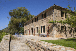 Guesthouses (1)