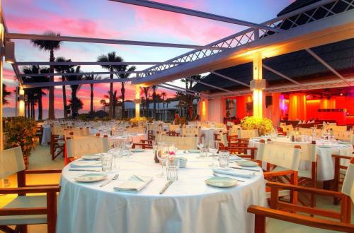 NikkiBeach9